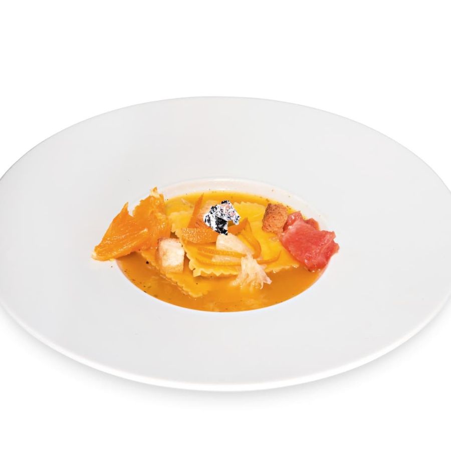 Consommé of Bauletti® with sheep’s ricotta and Sicily pistachios in citrus syrup – Mastershow