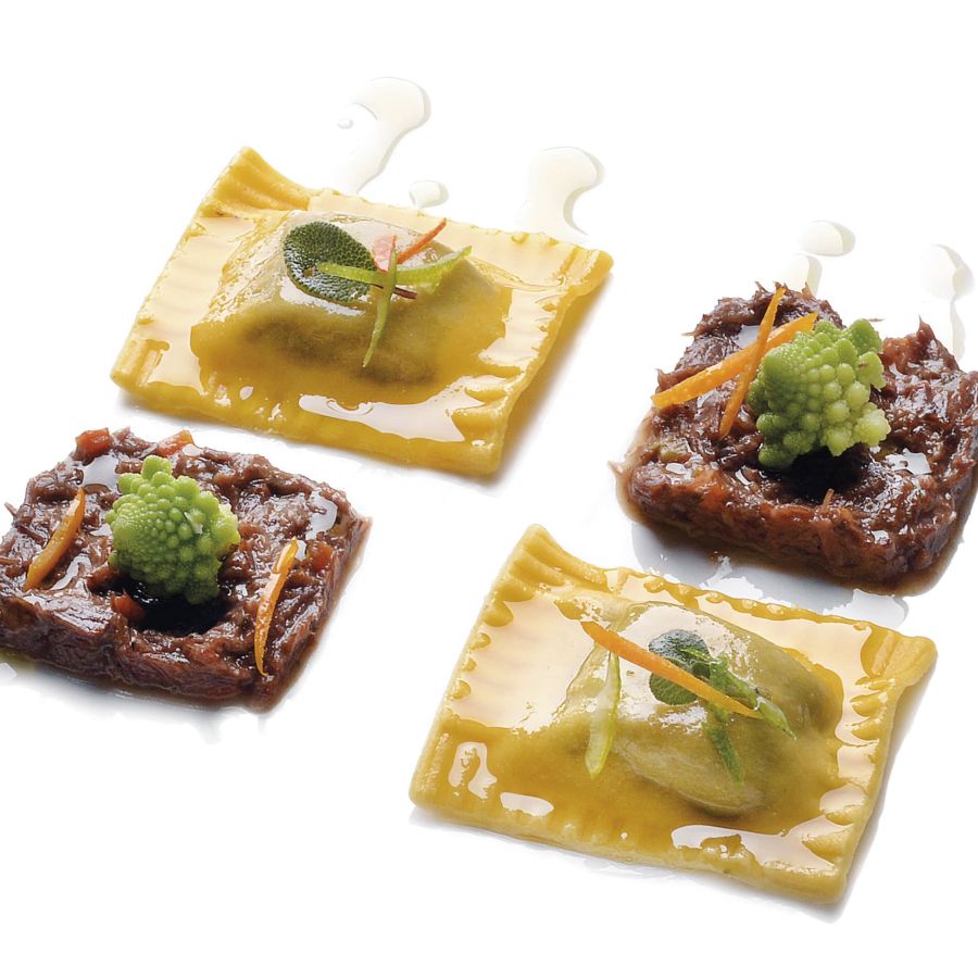 Le Violette mit Geschmorten Kalbshaxen, Kandierten Zitrusfrüchten, Romanesco